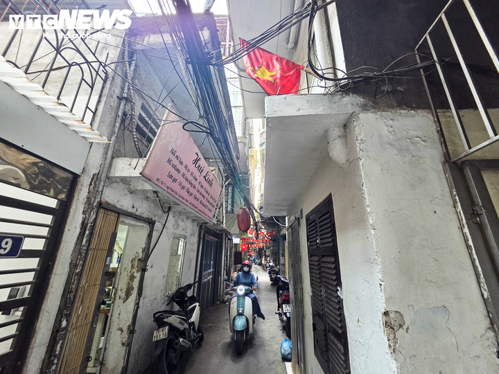 Một ngõ nhỏ trong phố cổ Hà Nội.