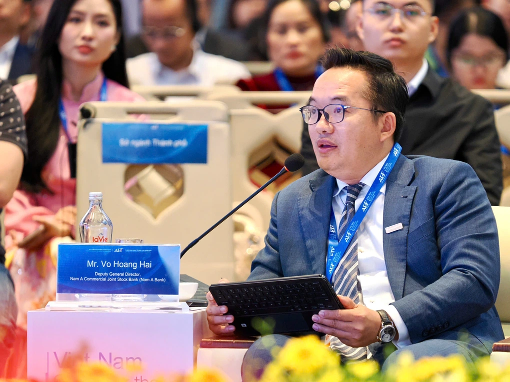 Sếp ngân hàng nói điều kiện để giảm lãi suất vay bất động sản - 1